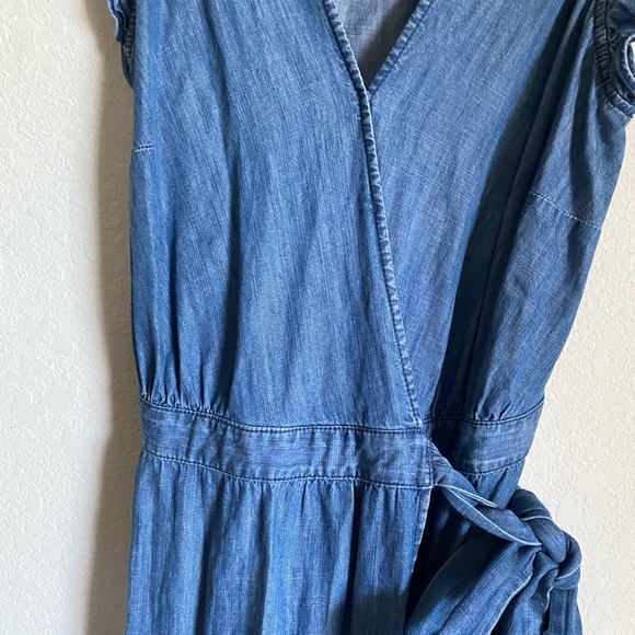 J.Crew Grand Lily Drapey Chambray Denim Blue Wrap Ruffle Hem Midi Dress 4 - Picture 7 of 16